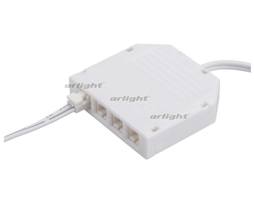 Разветвитель BAR-DT-4xF 30cm (22AWG, 3A, 12-24V, Female) (Arlight, -)